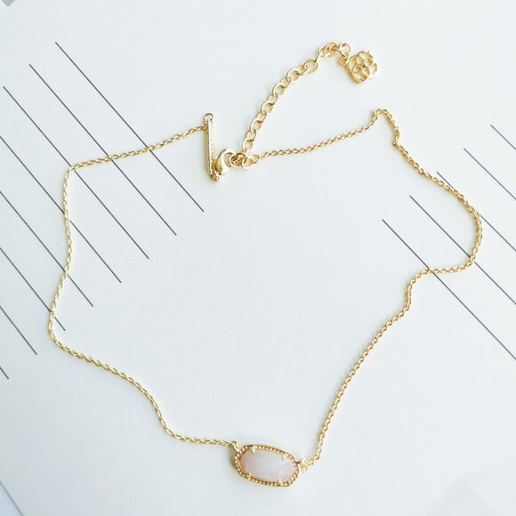 Kendra Scott Elisa Pendant Necklace - Picture 3 of 4